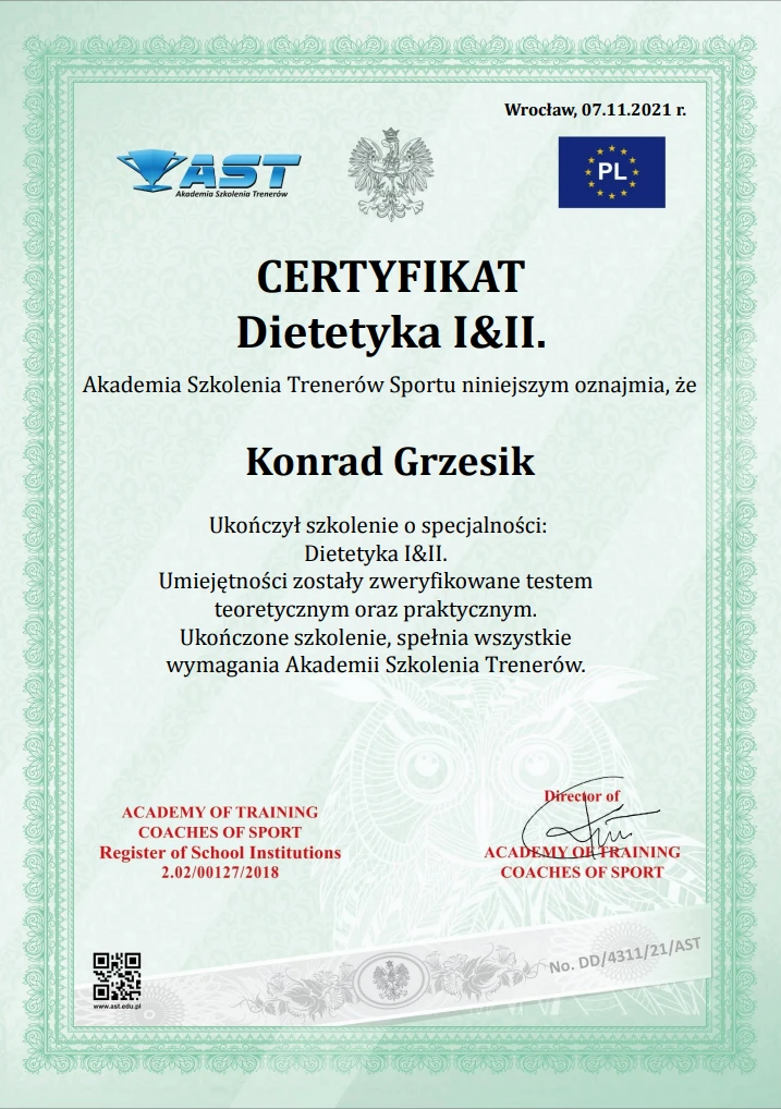 Trener personalny Konrad Grzesik z Krakowa posiada certyfikat z dietetyki.